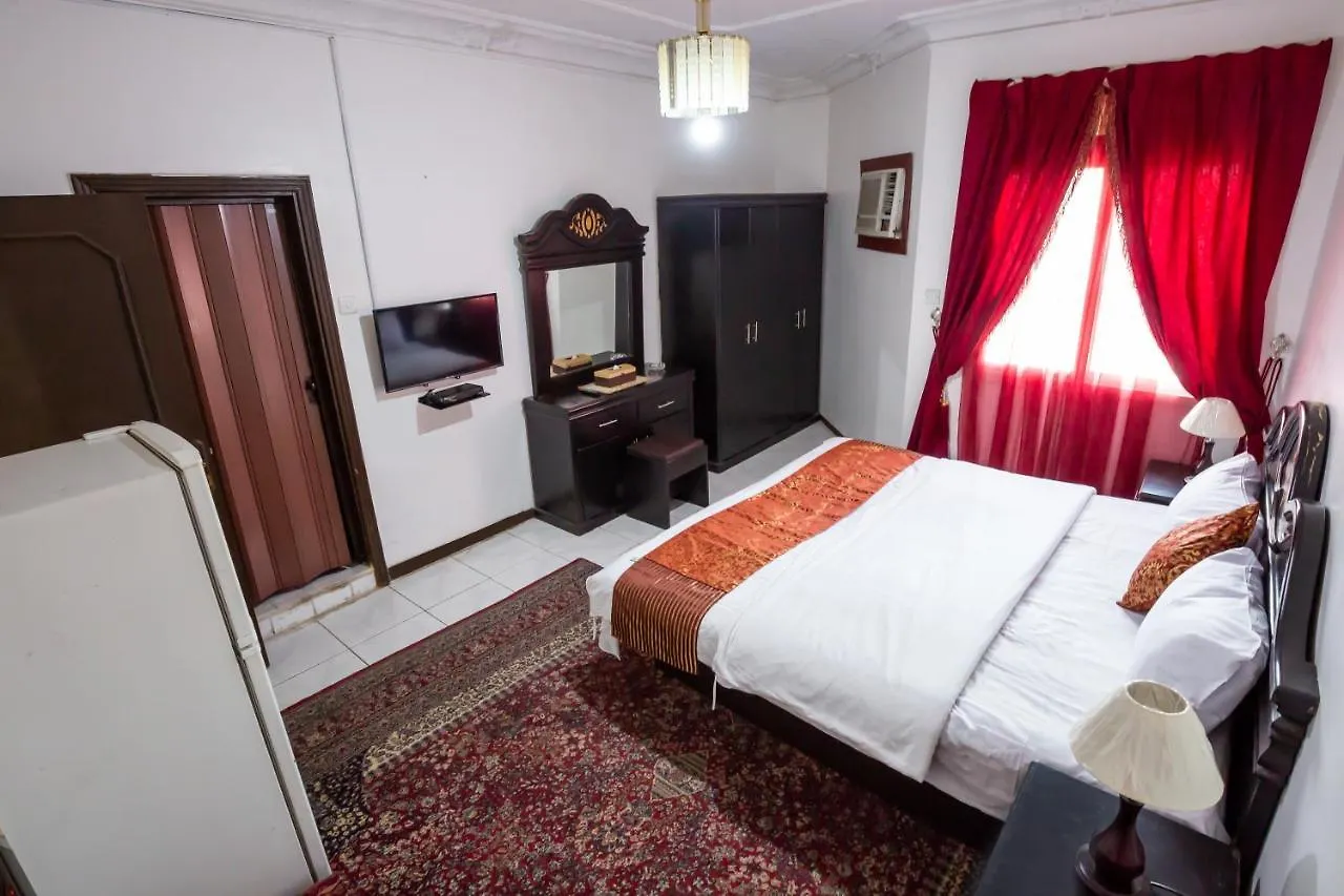 Lägenhetshotell Al Eairy Apartments - Jeddah 4